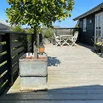 Charming Summer House Near Dalbybugten 펜션 Mesinge