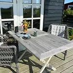 Charming Summer House Near Dalbybugten