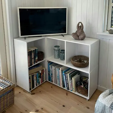 Charming Summer House Near Dalbybugten Dom wakacyjny