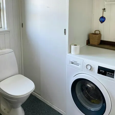 Charming Summer House Near Dalbybugten Dom wakacyjny Mesinge