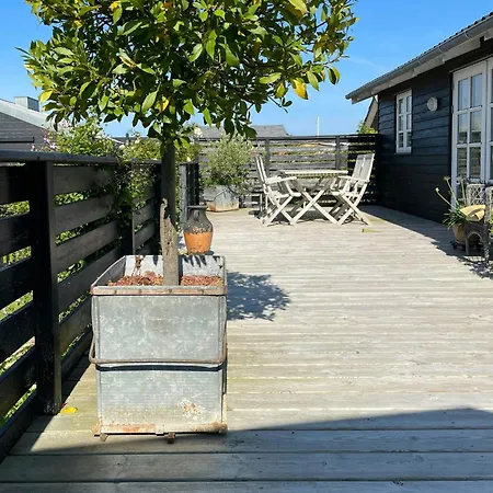 Charming Summer House Near Dalbybugten Casa de Férias Mesinge