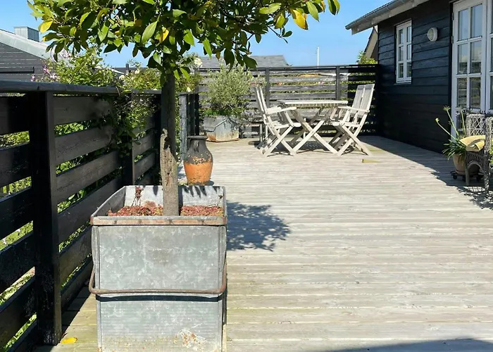 Charming Summer House Near Dalbybugten 別荘 Mesinge