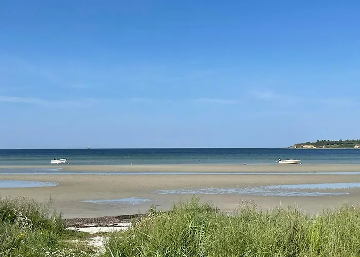 Charming Summer House Near Dalbybugten Casa de Férias Mesinge